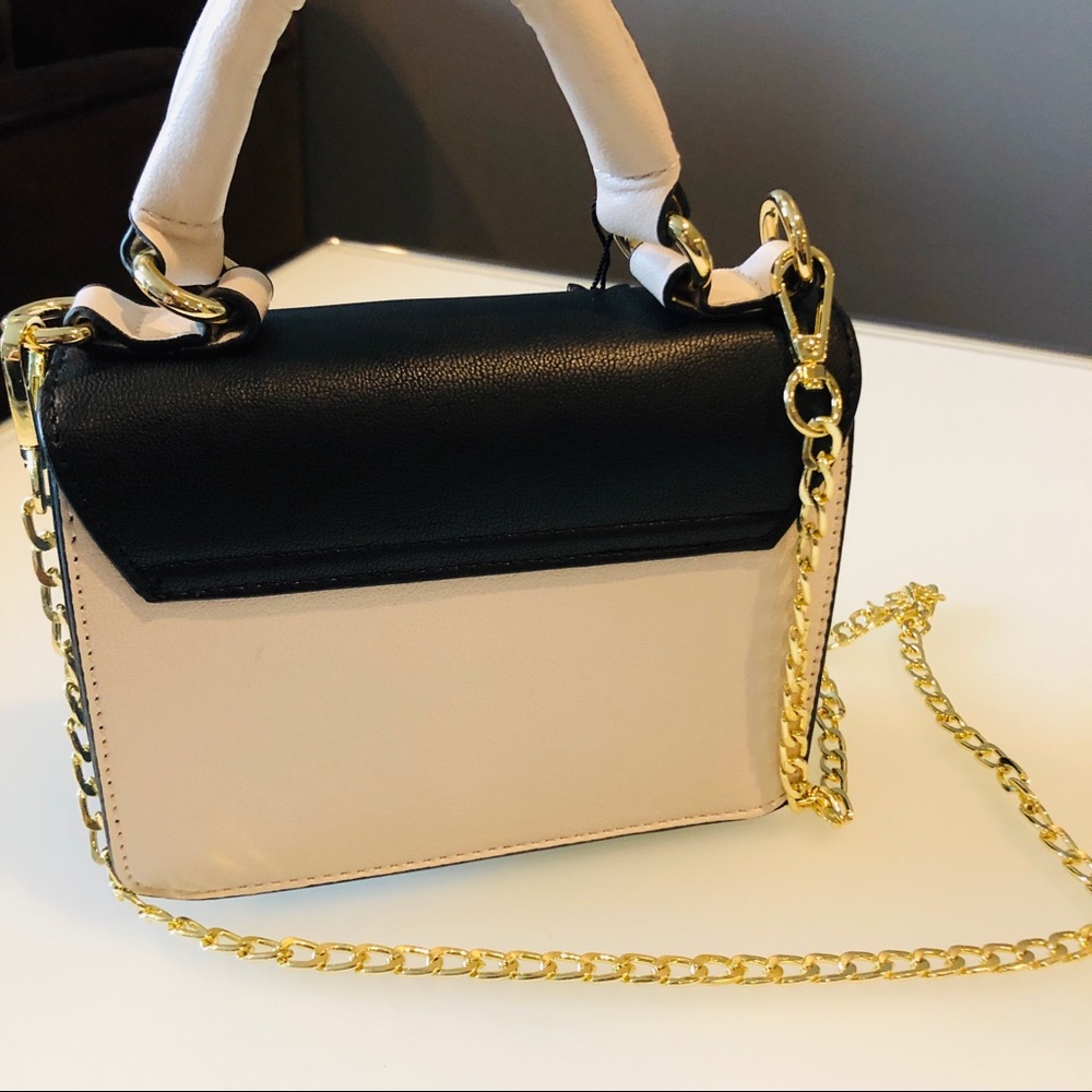 🌟BCBG Raphaela Mini Crossbody Bag 🌟 - Picture 3 of 5